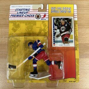 1994 Starting Lineup TEEMU SELANNE Hockey Figure  NHL  Winnipeg Jets Figurine
